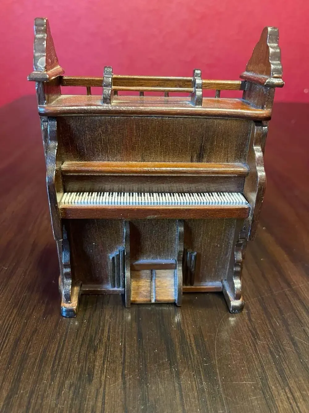 Vintage George Goode 1983 Music Box Wood Church Piano Plays Amazing Grace *Works